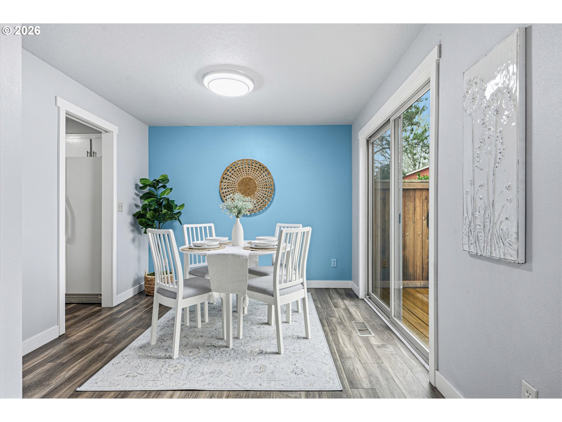 20464 Southwest Rosa Drive Beaverton, OR 97078 - Photo 7 of 38