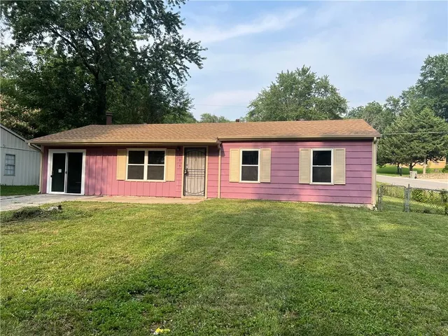 $207,950 | 705 North 83rd Terrace, Kansas City, KS 66112