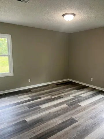 $207,950 | 705 North 83rd Terrace, Kansas City, KS 66112