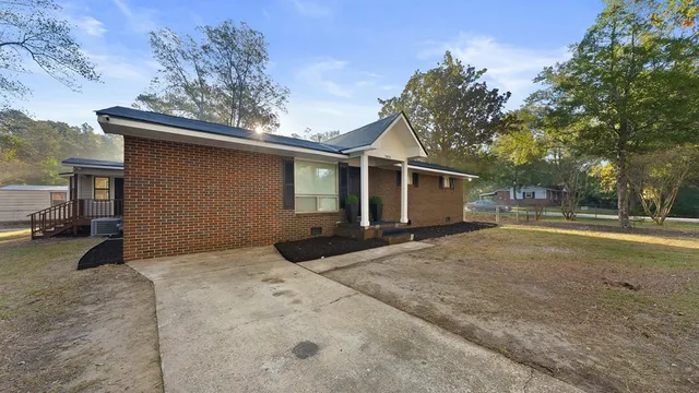 $1,900 | 1404 Hunt Avenue, Columbus, GA 31907