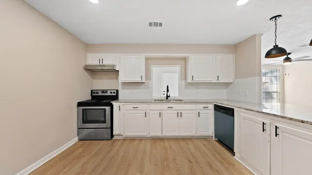 $1,900 | 1404 Hunt Avenue, Columbus, GA 31907