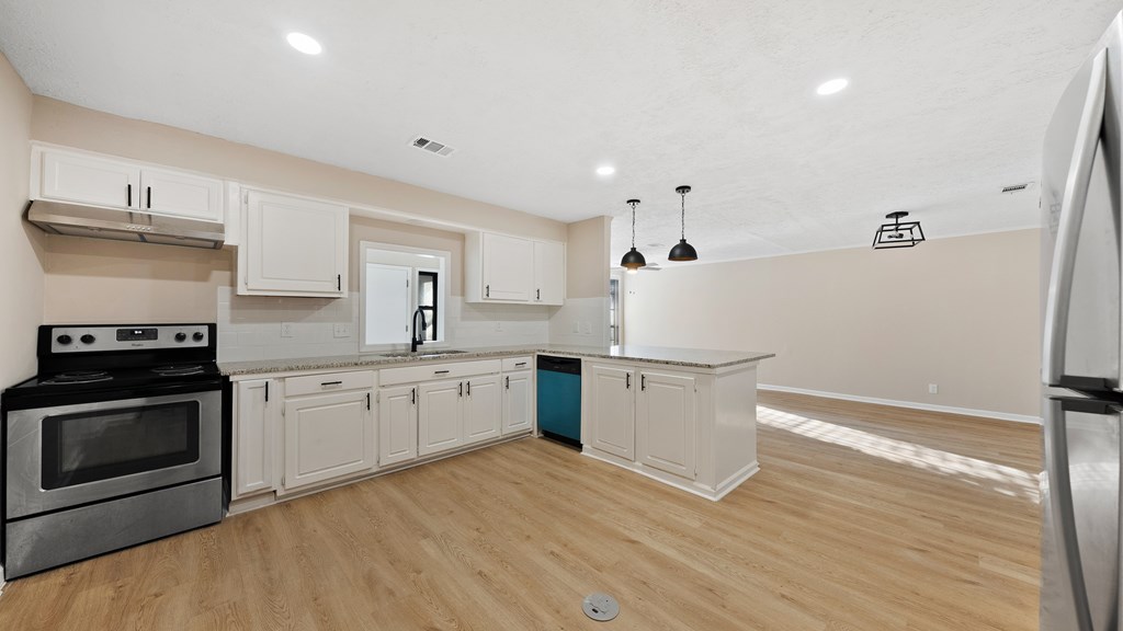 1404 Hunt Avenue Columbus, GA 31907 - Photo 6 of 23