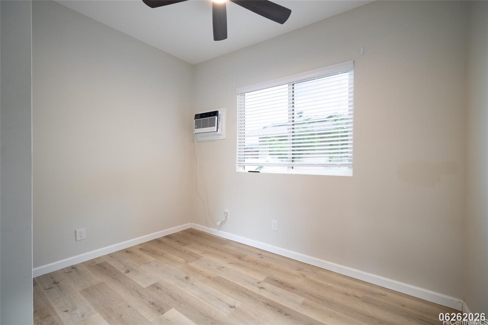 87-1409 Akowai Road Waianae, HI 96792 - Photo 16 of 25 an empty room with a window