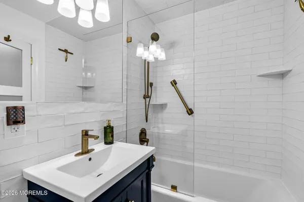 $5,800 | 28 Riverside Avenue, Unit 1N, Red Bank, NJ 07701