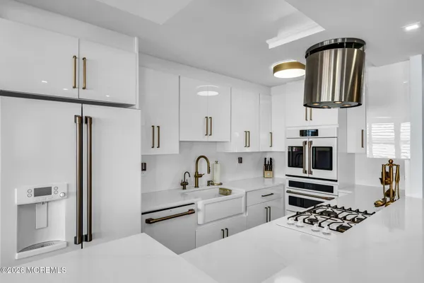 $5,800 | 28 Riverside Avenue, Unit 1N, Red Bank, NJ 07701