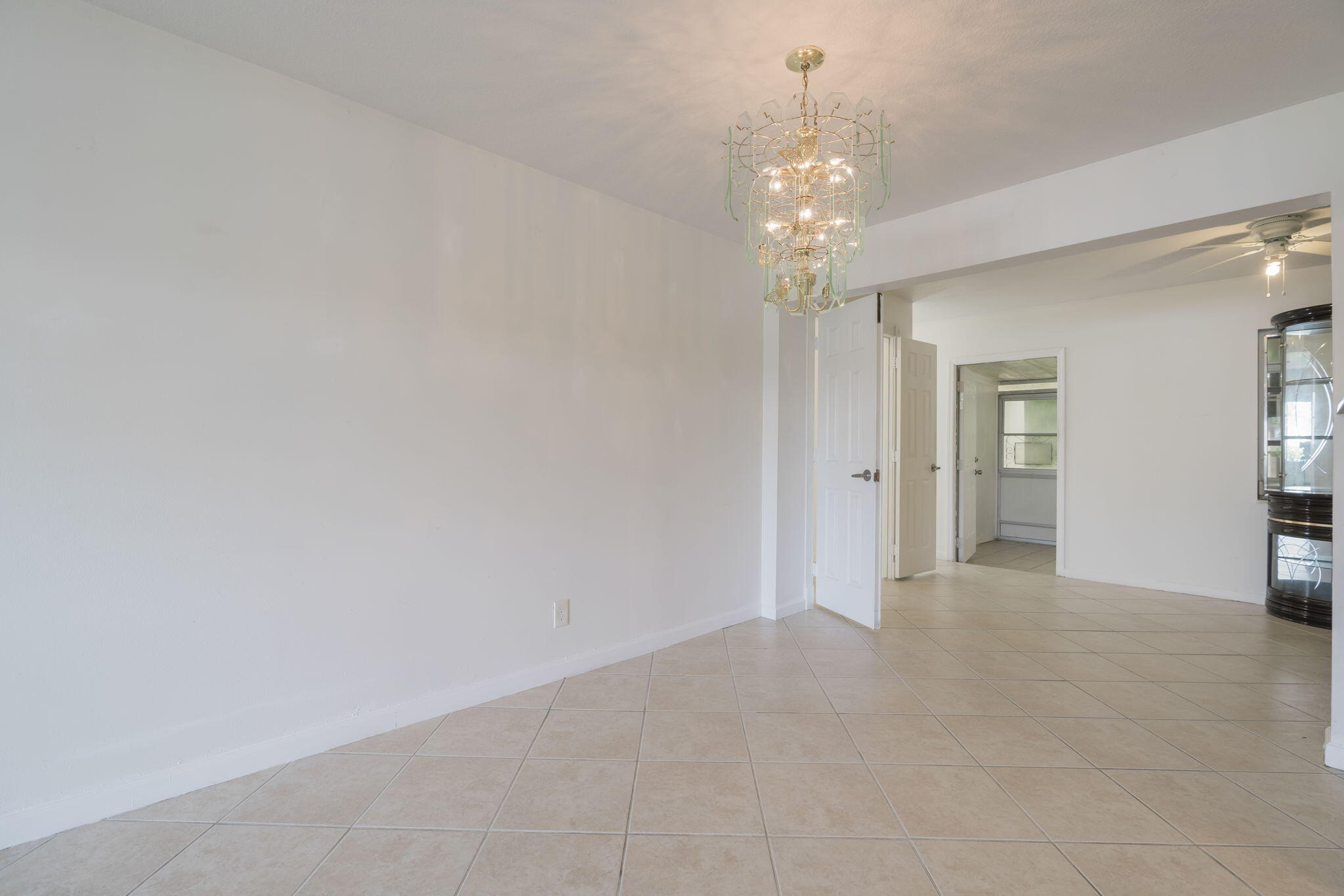 1141 Northwest 90th Way Plantation, FL 33322 - Photo 15 of 75 15-web-or-mls-iPixx_01_9