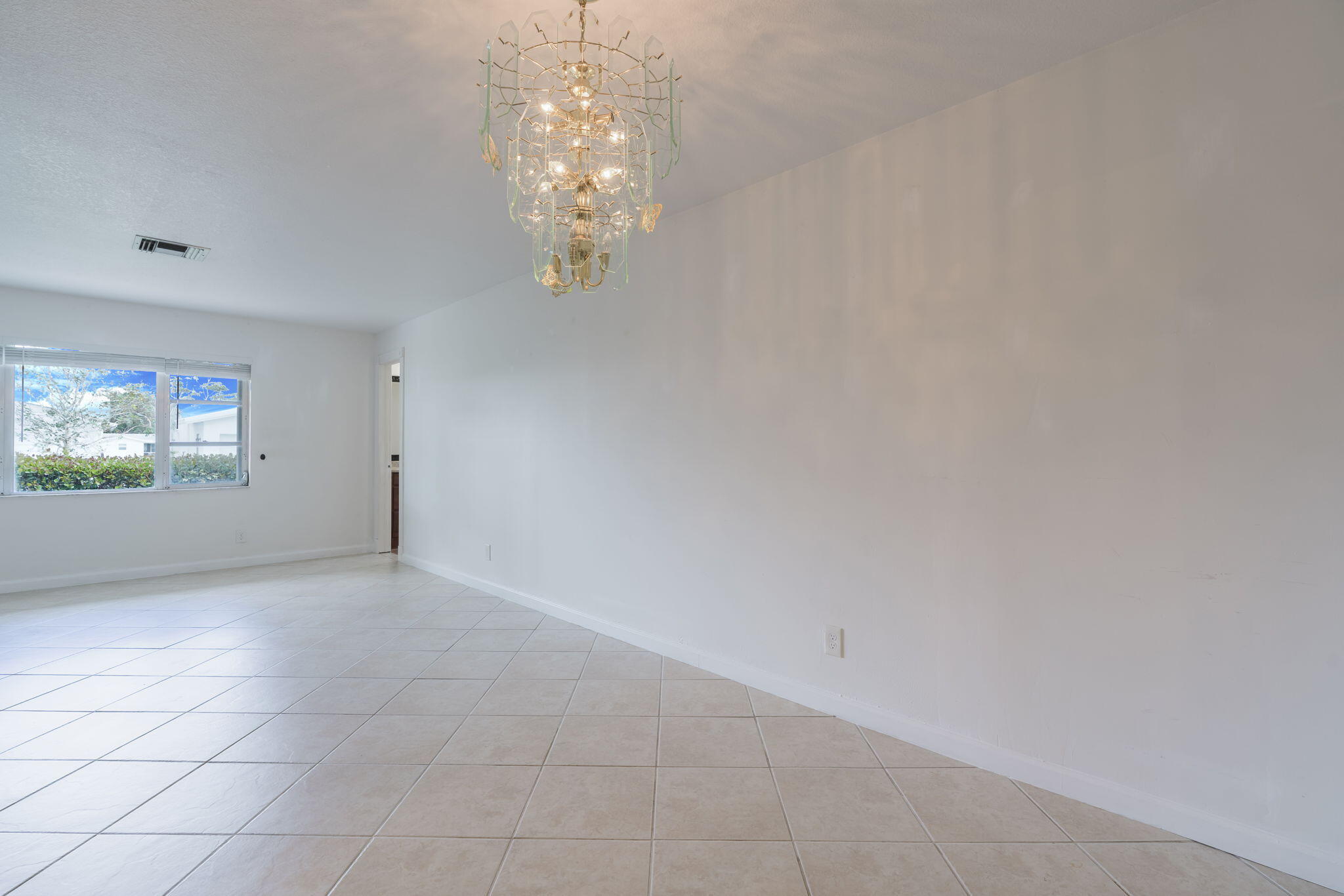 1141 Northwest 90th Way Plantation, FL 33322 - Photo 16 of 75 a view of livingroom with window