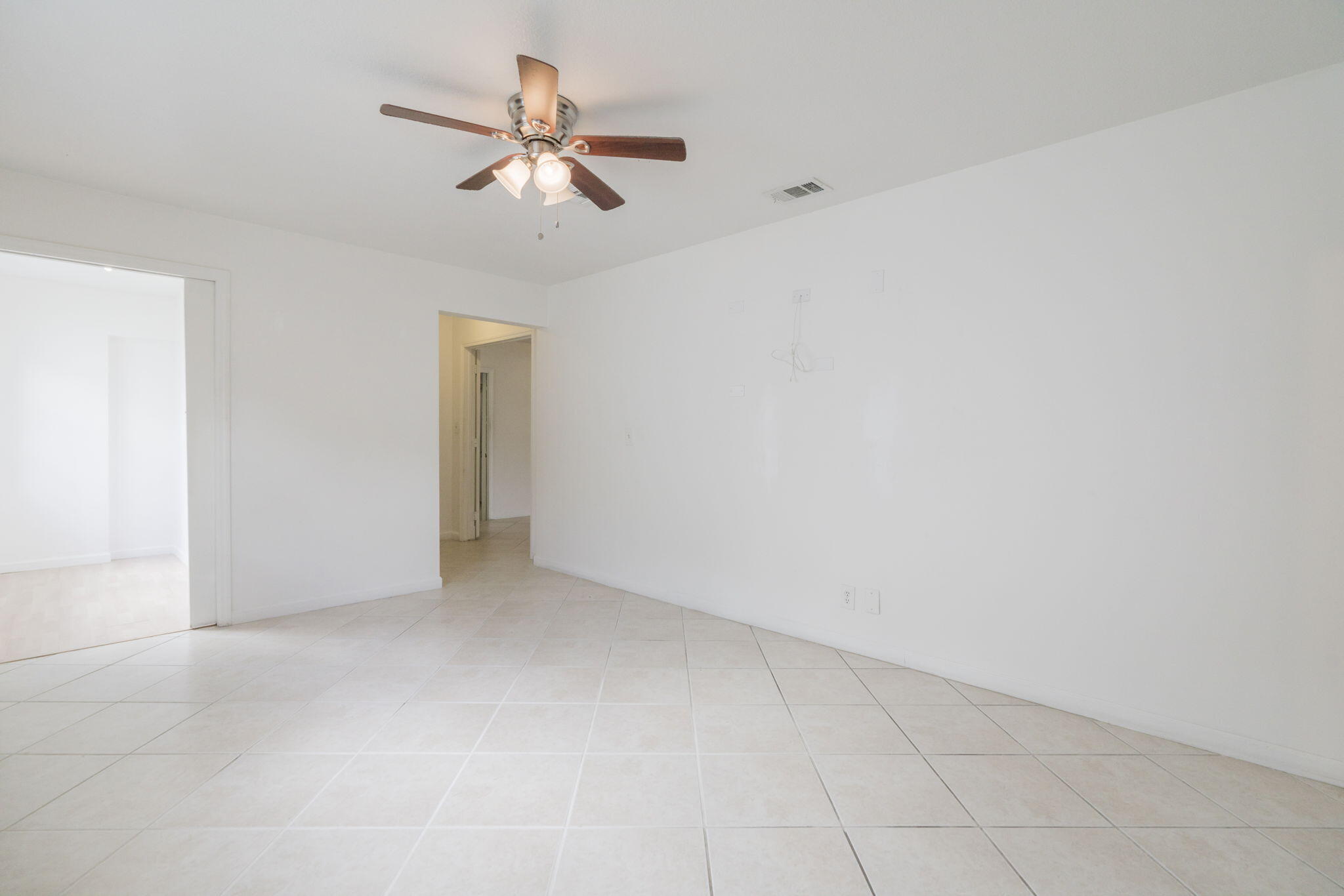 1141 Northwest 90th Way Plantation, FL 33322 - Photo 19 of 75 19-web-or-mls-iPixx_01_14