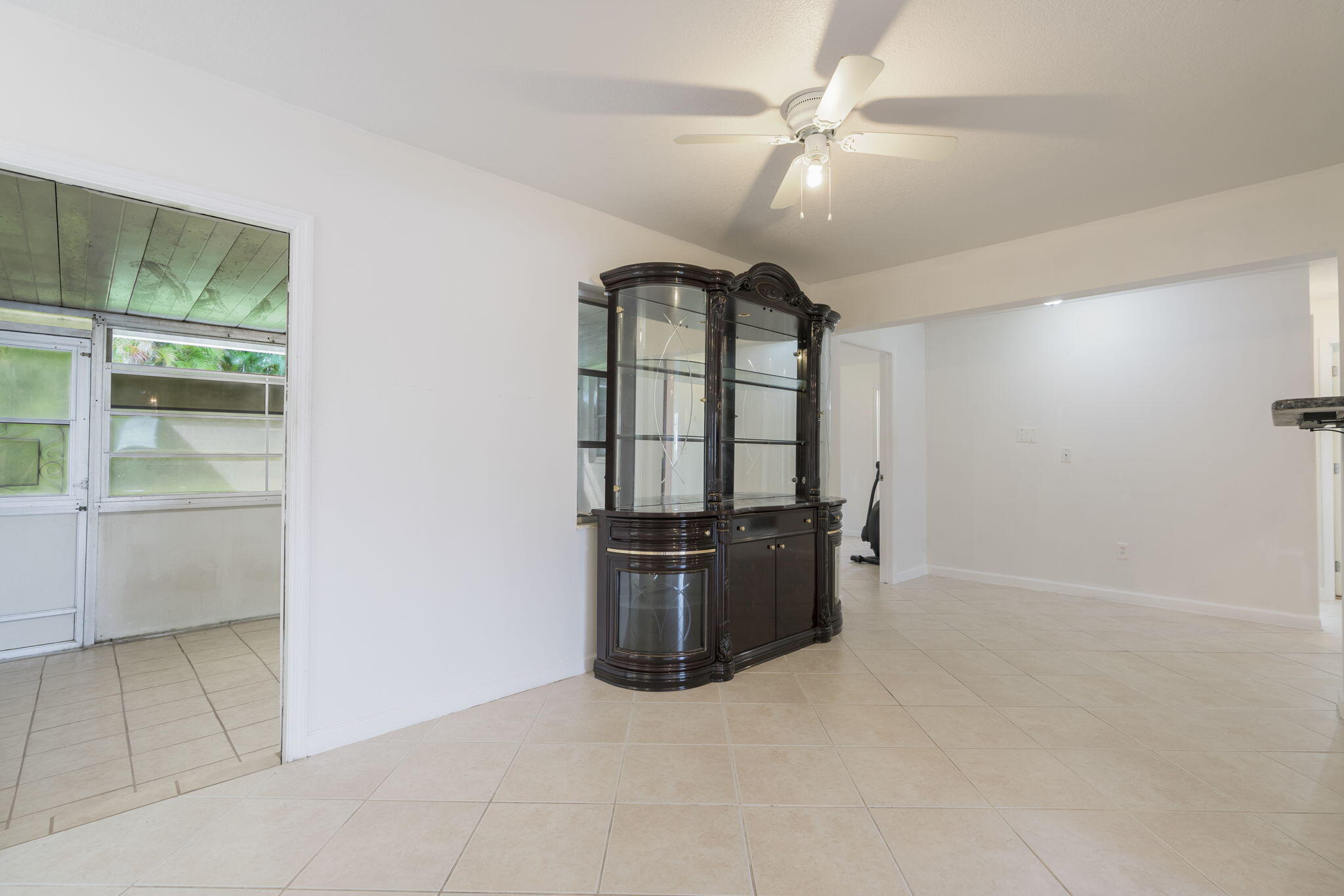 1141 Northwest 90th Way Plantation, FL 33322 - Photo 31 of 75 31-web-or-mls-iPixx_01_29