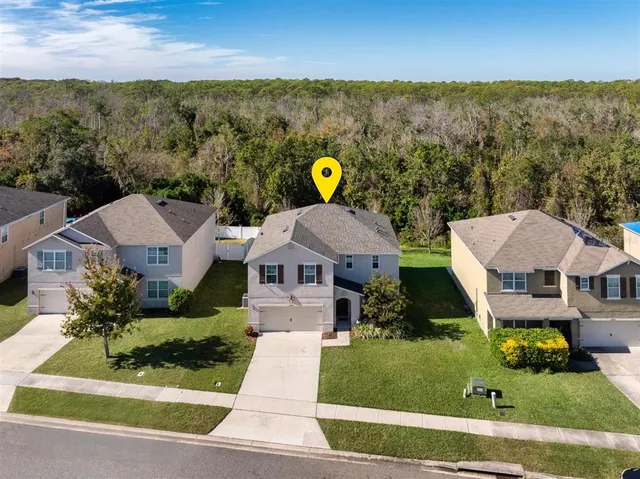 $2,200 | 2470 Valhalla Drive, Tavares, FL 32778