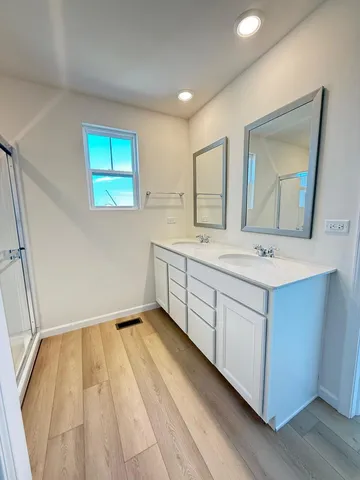 $3,100 | 660 Switchgrass Way, Unit 58002, Bolingbrook, IL 60490