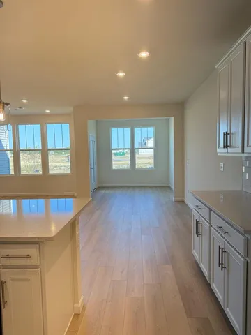 $3,100 | 660 Switchgrass Way, Unit 58002, Bolingbrook, IL 60490