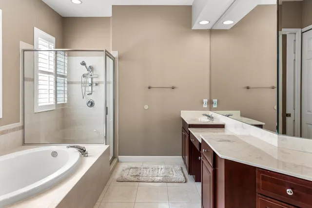 a view of a garden with a fountain