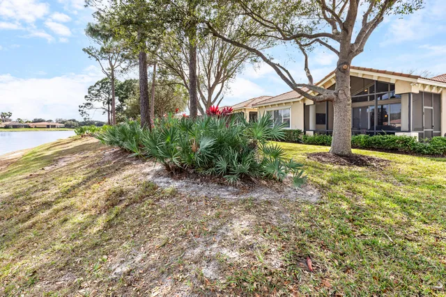 $500,000 | 8848 Champions Way, Port St. Lucie, FL 34986