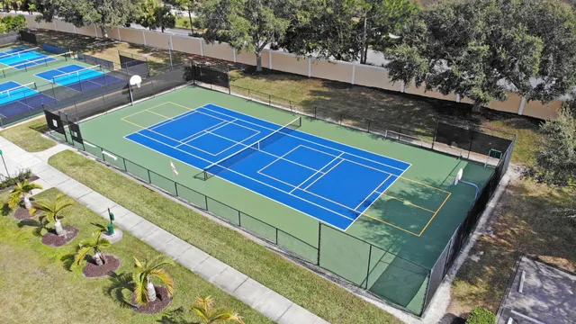 $500,000 | 8848 Champions Way, Port St. Lucie, FL 34986