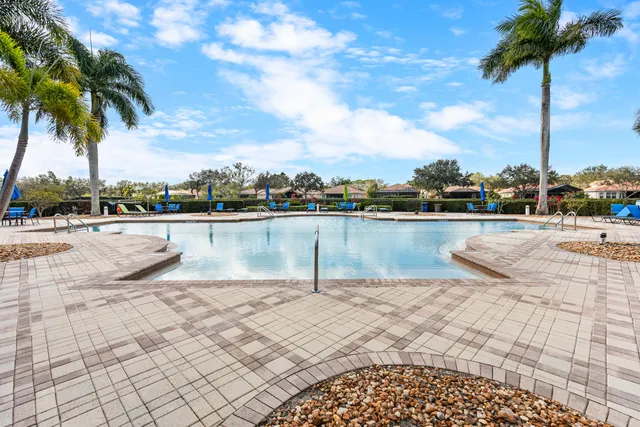 $500,000 | 8848 Champions Way, Port St. Lucie, FL 34986
