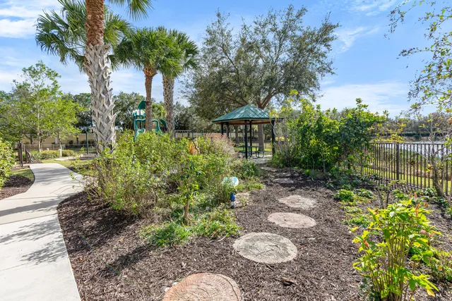 $500,000 | 8848 Champions Way, Port St. Lucie, FL 34986