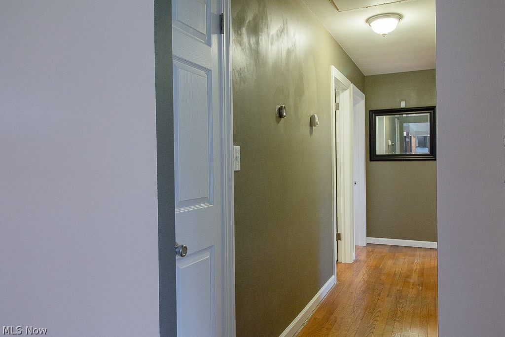 5915 Woodside Road Cleveland, OH 44143 - Photo 11 of 23