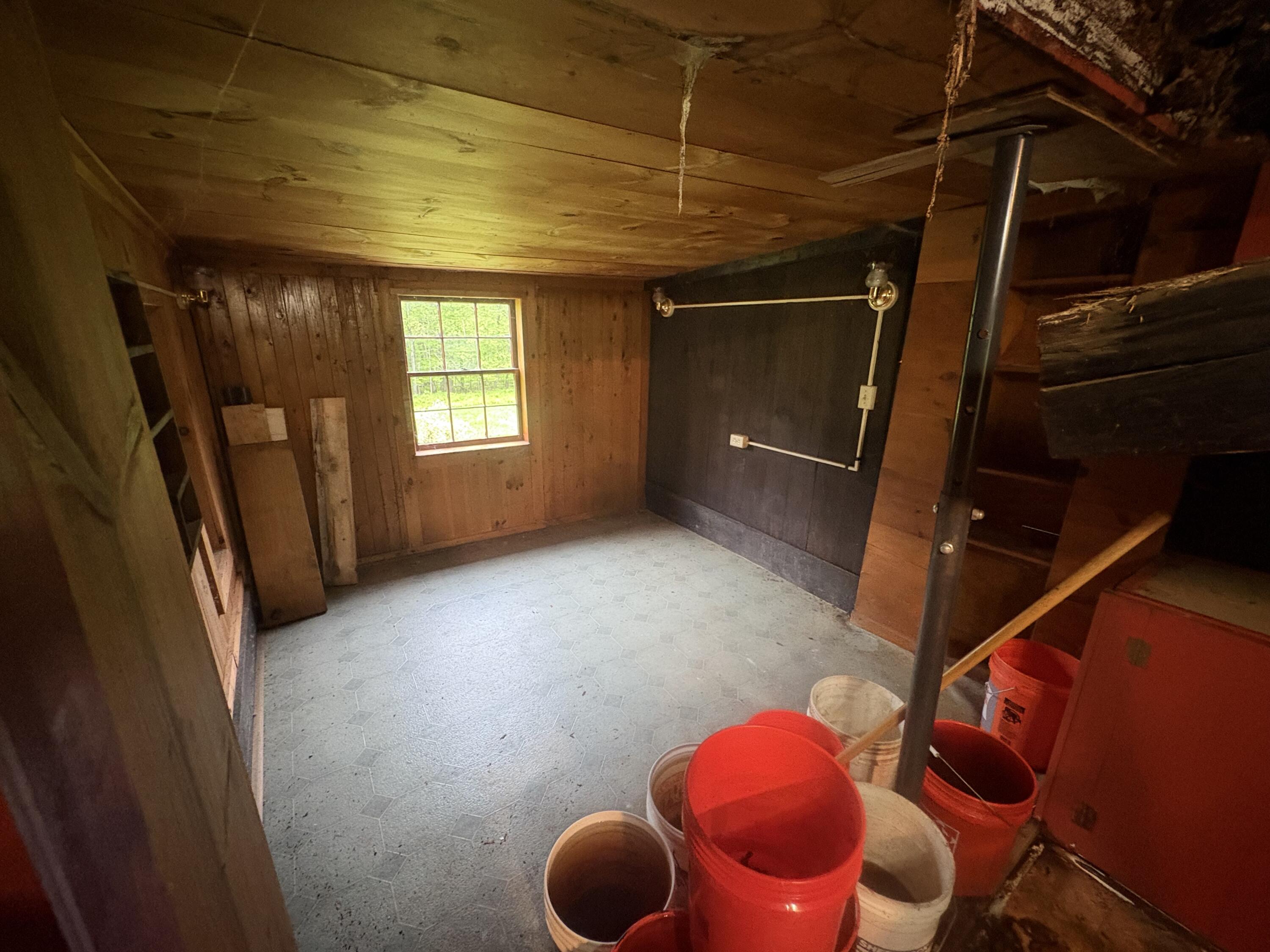 15 Sawyer Lane Springvale, ME 04083 - Photo 18 of 39 IMG_4889