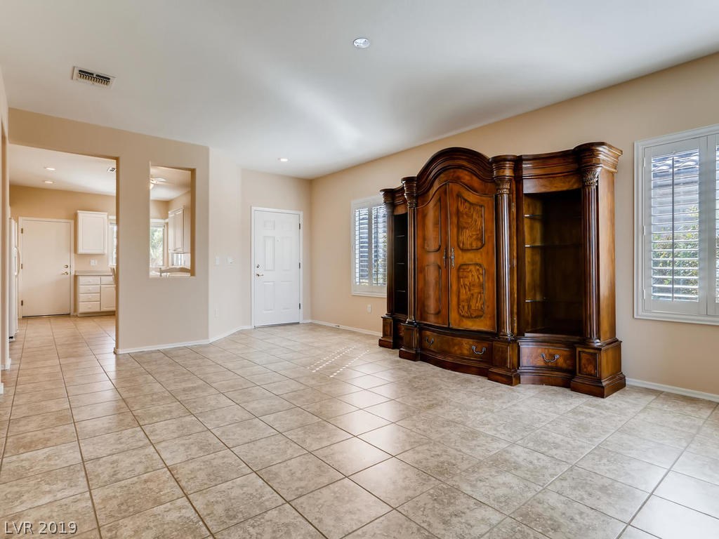 3040 Monroe Park Road Henderson, NV 89052 - Photo 4 of 28 Gallery Image 4