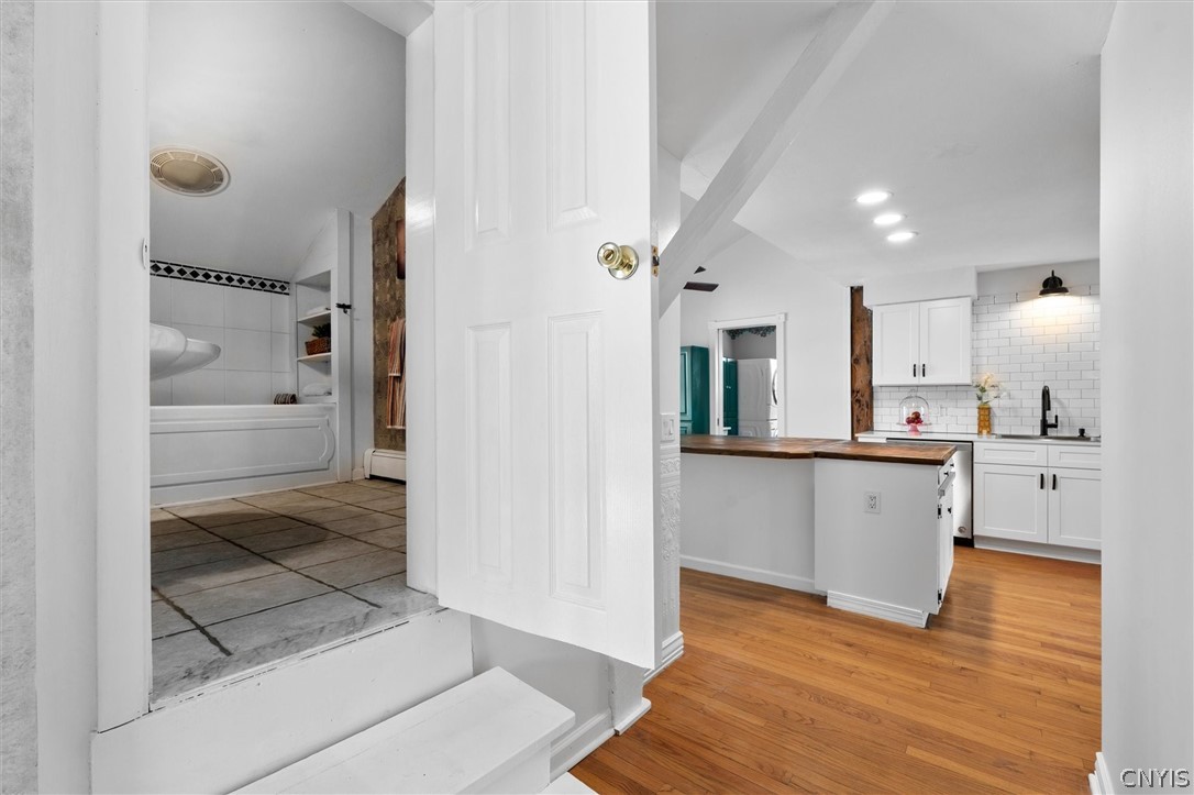 102 Meyers Road Salina, NY 13088 - Photo 11 of 49