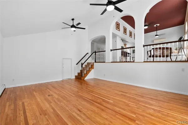 $375,000 | 102 Meyers Road, Salina, NY 13088