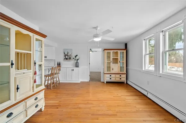 $375,000 | 102 Meyers Road, Salina, NY 13088