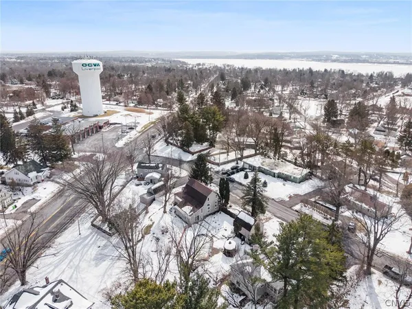 $375,000 | 102 Meyers Road, Salina, NY 13088