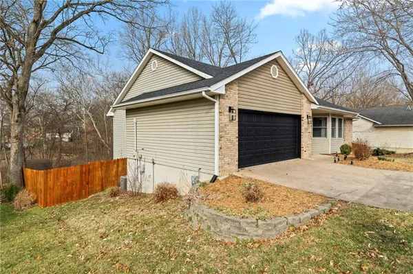 $459,000 | 2107 Grant Lane, Columbia, MO 65203