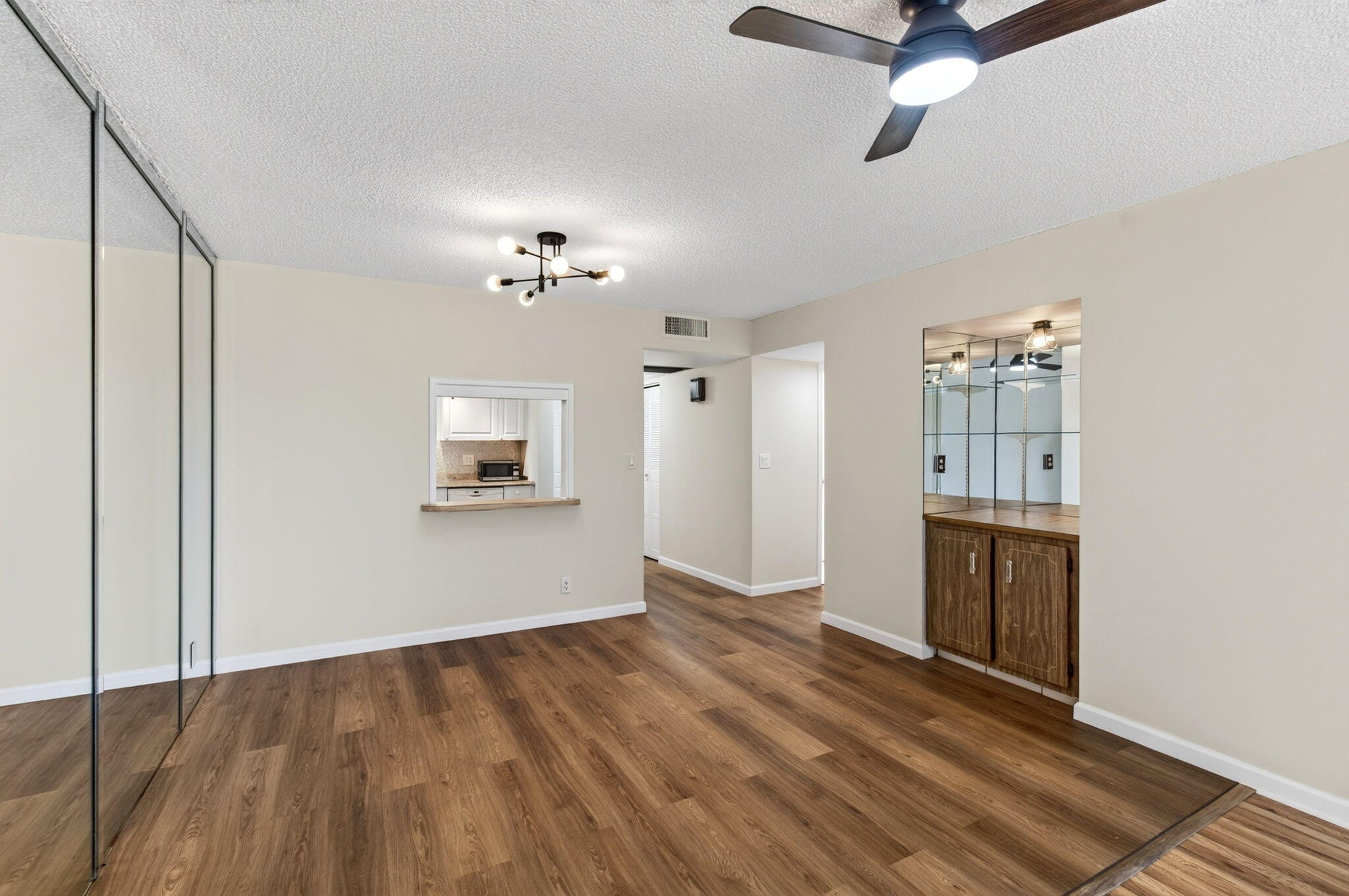 9440 Southwest 8th Street, Unit 401 Boca Raton, FL 33428 - Photo 18 of 63 18-web-or-mls-DSC_6146