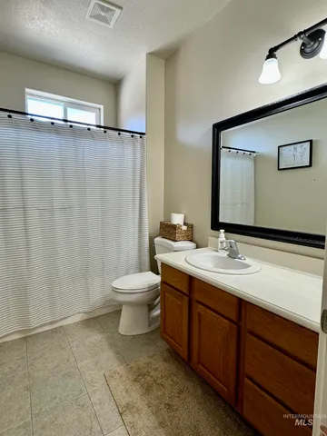 $369,500 | 2560 Northeast 16th Avenue, Payette, ID 83661