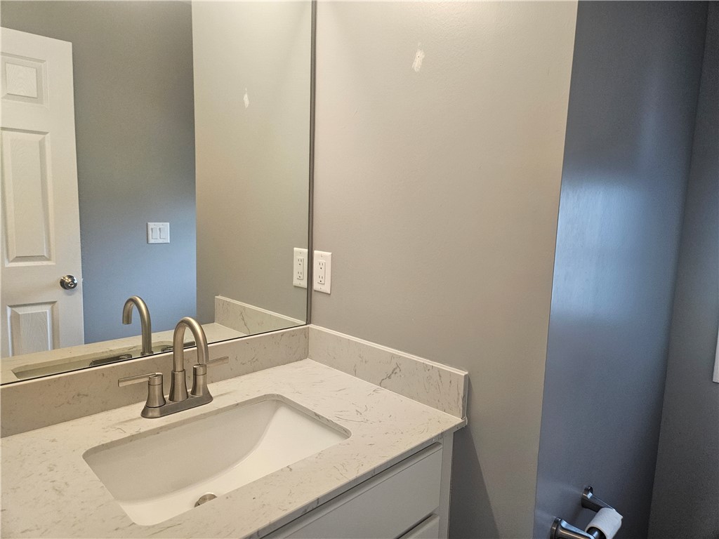 209 Whittier Road Ogden, NY 14624 - Photo 17 of 50
