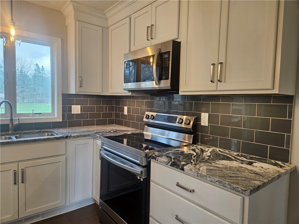 209 Whittier Road Ogden, NY 14624 - Photo 6 of 50