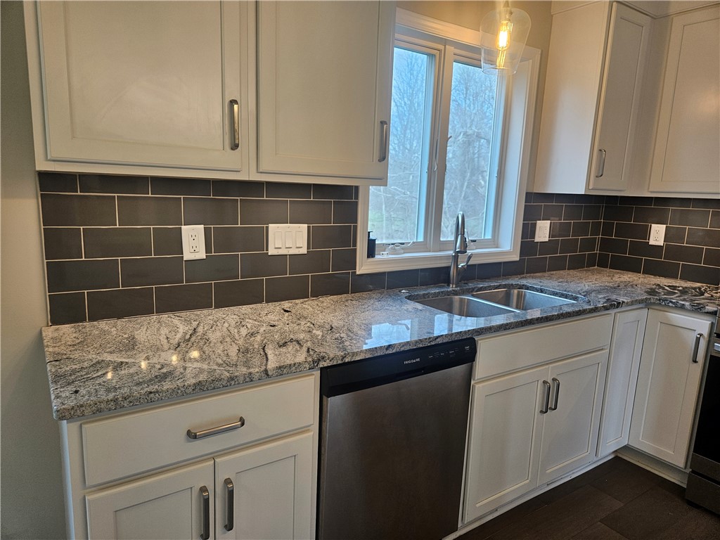 209 Whittier Road Ogden, NY 14624 - Photo 9 of 50