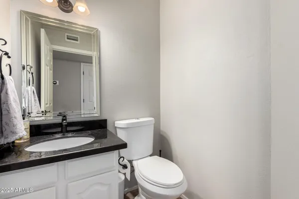 $499,990 | 3302 East Hiddenview Drive, Phoenix, AZ 85048