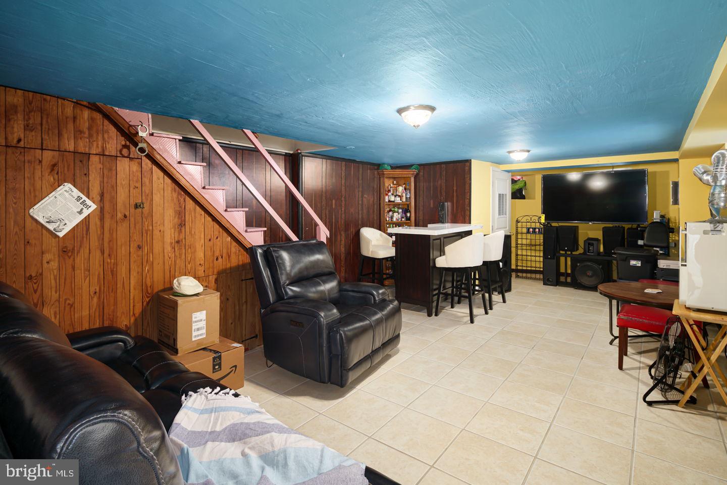 910 Murdoch Road Philadelphia, PA 19150 - Photo 22 of 26 Gallery Image 22