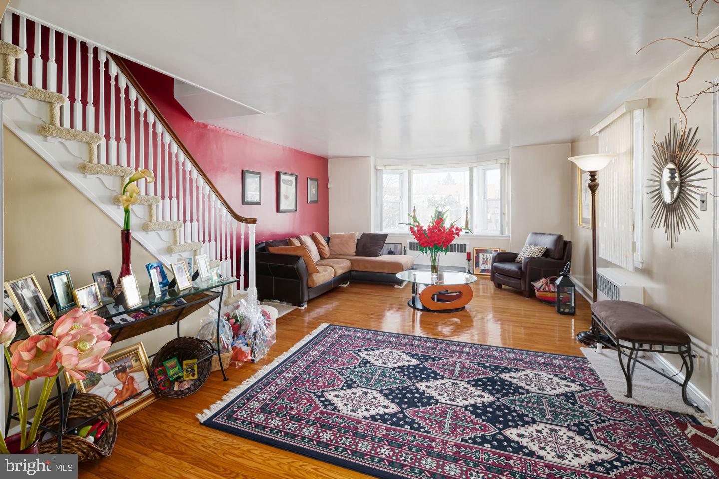 910 Murdoch Road Philadelphia, PA 19150 - Photo 8 of 26 Gallery Image 8