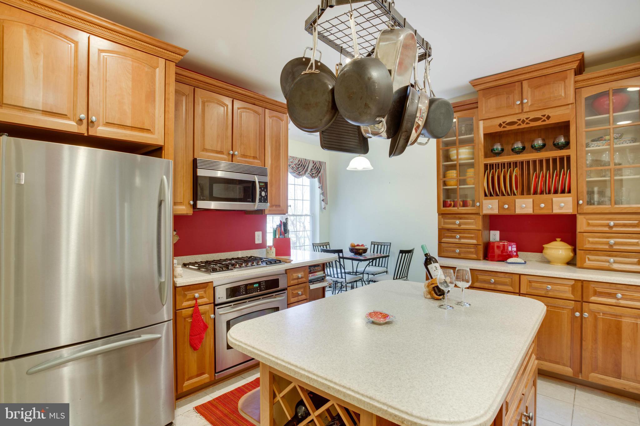 705 Runabout Loop, Unit 705 Solomons, MD 20688 - Photo 14 of 30 Kitchen