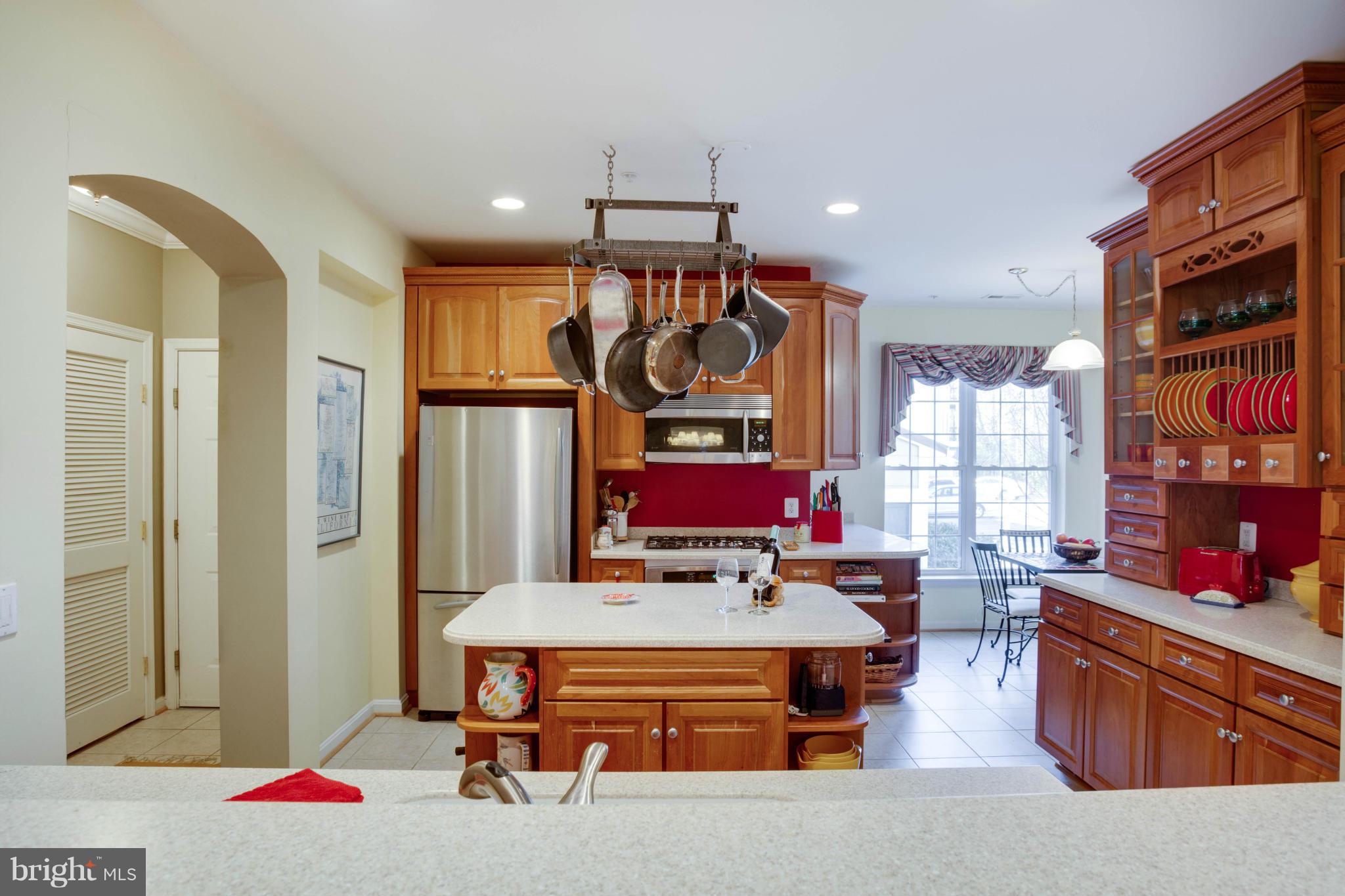 705 Runabout Loop, Unit 705 Solomons, MD 20688 - Photo 17 of 30 Kitchen