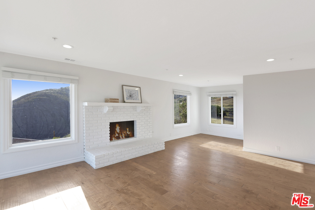 6007 Trancas Canyon Road Malibu, CA 90265 - Photo 17 of 37