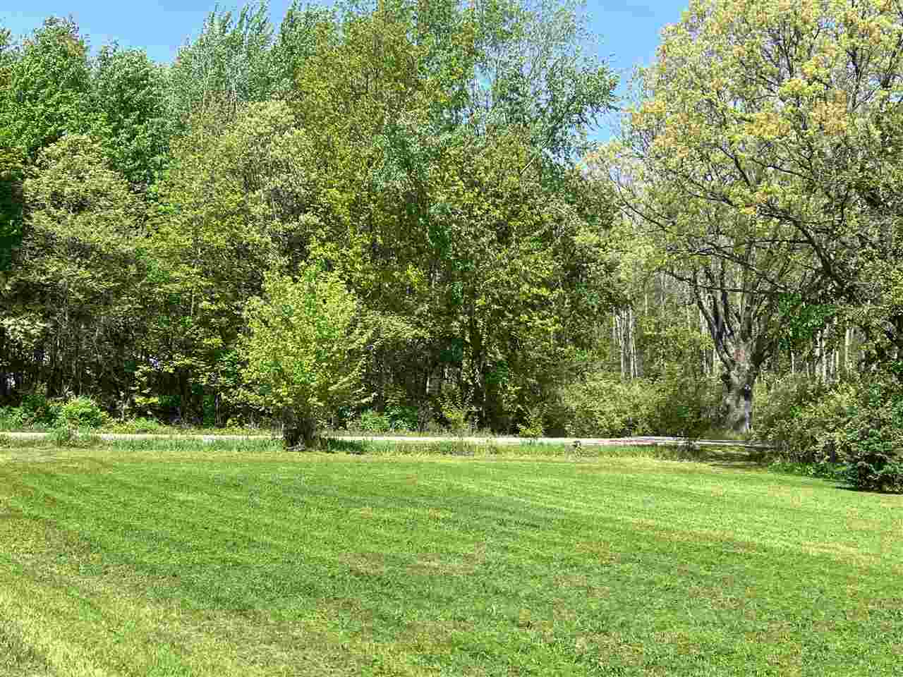 9851 Barkley Road Millington, MI 48746 - Photo 3 of 28 50075089-2.JPG