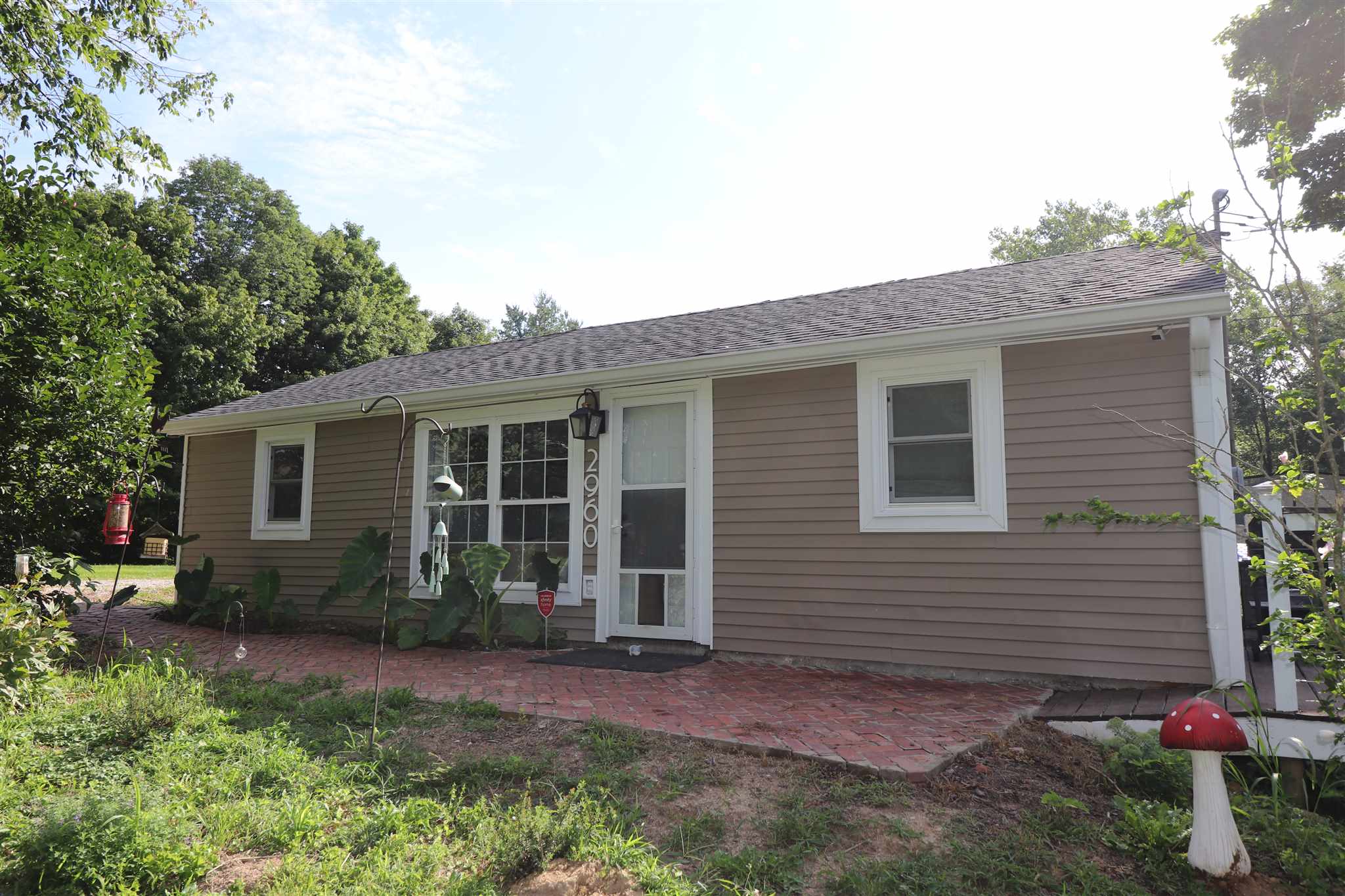 2960 North Thomas Road Bloomington, IN 47404 - Photo 1 of 36