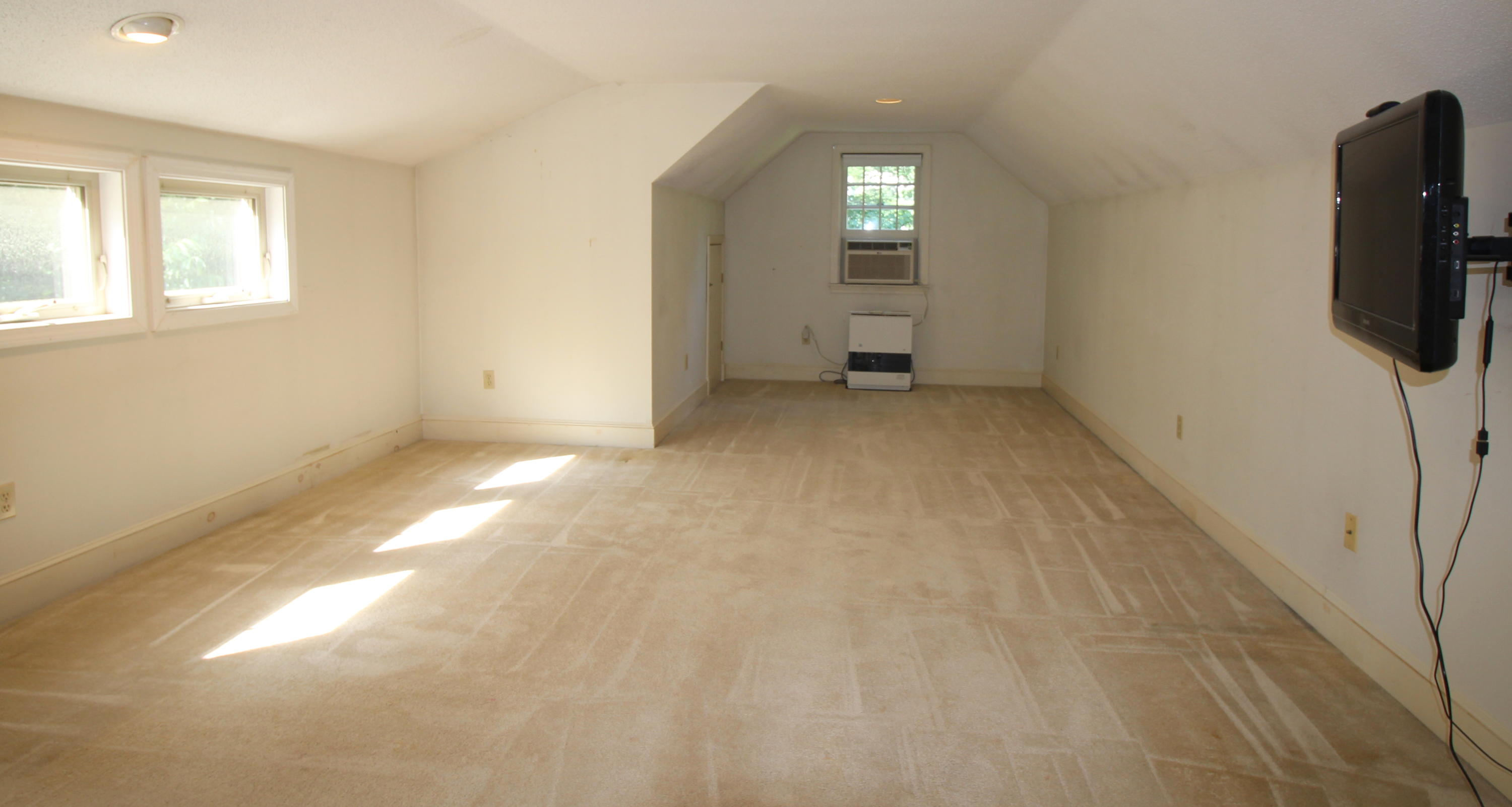 26 Pine Ridge Road Saco, ME 04072 - Photo 23 of 32 155
