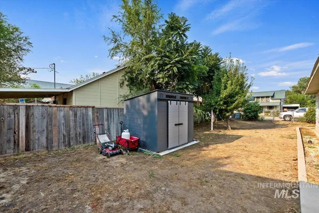 $299,000 | 317 C Avenue, Wilder, ID 83676