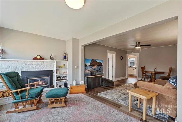 $292,000 | 317 C Avenue, Wilder, ID 83676