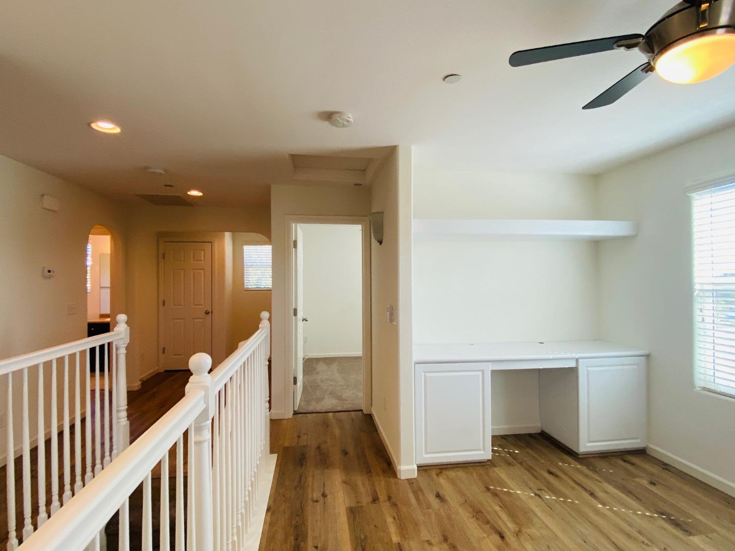 1507 North Strada Way Clovis, CA 93619 - Photo 18 of 32