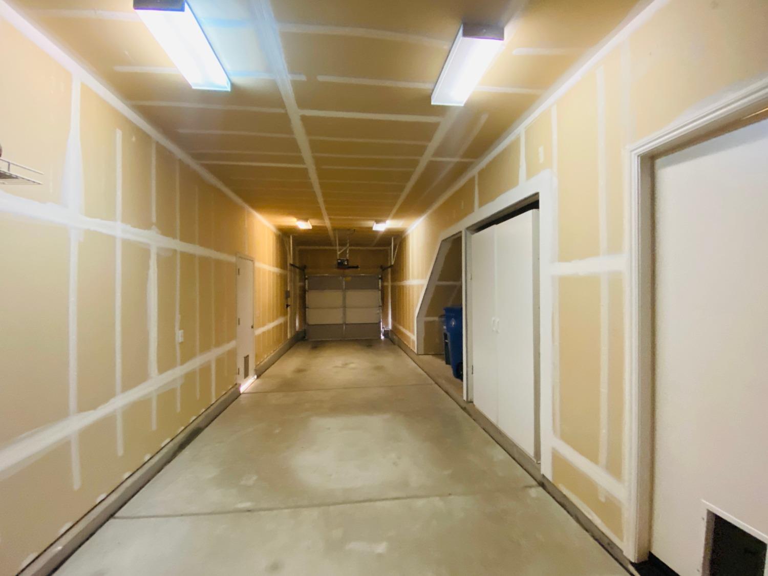 1507 North Strada Way Clovis, CA 93619 - Photo 27 of 32