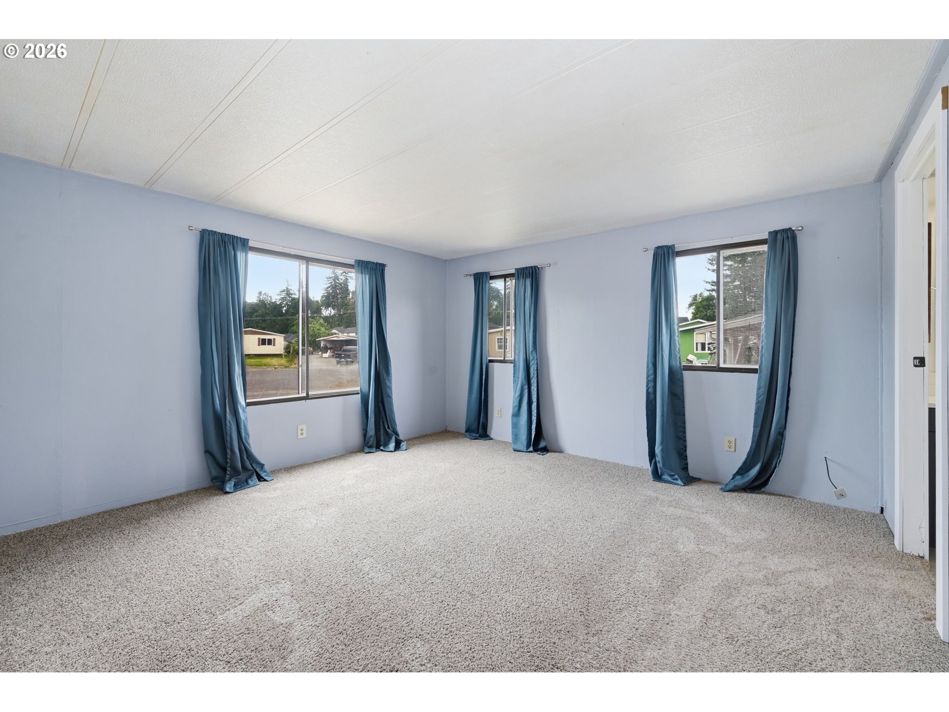 5268 Forsythia Street Springfield, OR 97478 - Photo 15 of 29