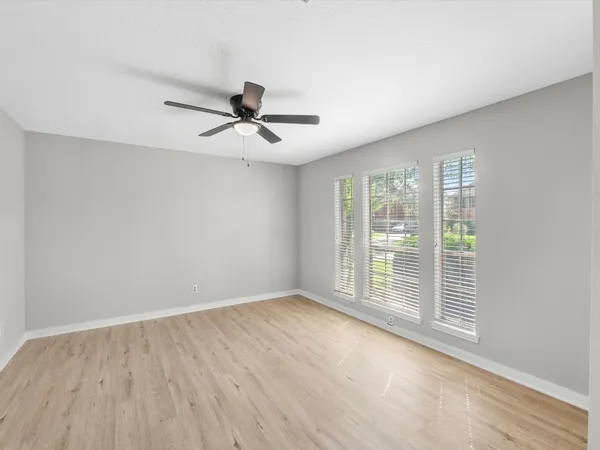 $2,700 | 1227 Lake Estates Court, Sugar Land, TX 77498