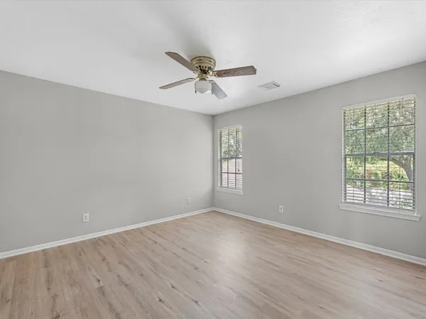 $2,700 | 1227 Lake Estates Court, Sugar Land, TX 77498